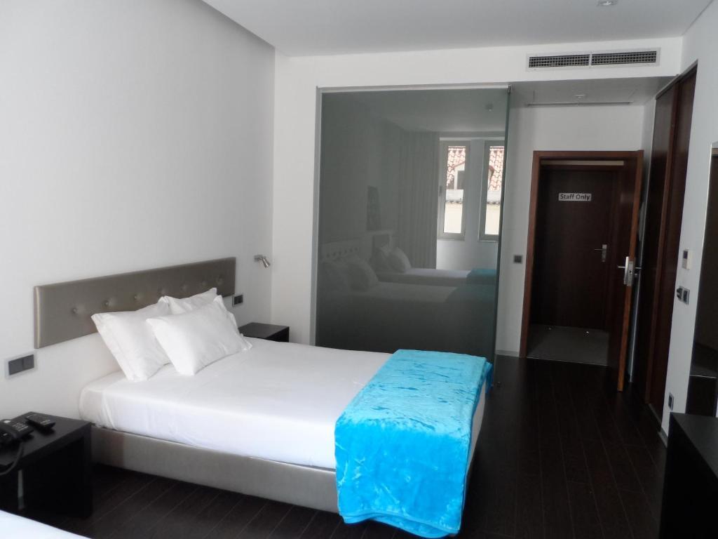Lazza Hotel فيغيورا دا فوز الغرفة الصورة